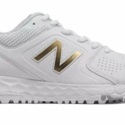 New Balance STVELOv1 Fastpitch Fresh Foam Turf Shoe - White